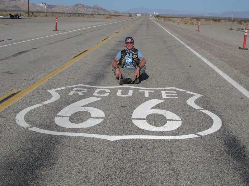 Símbolo ruta 66 carretera. Recorrer USA en moto