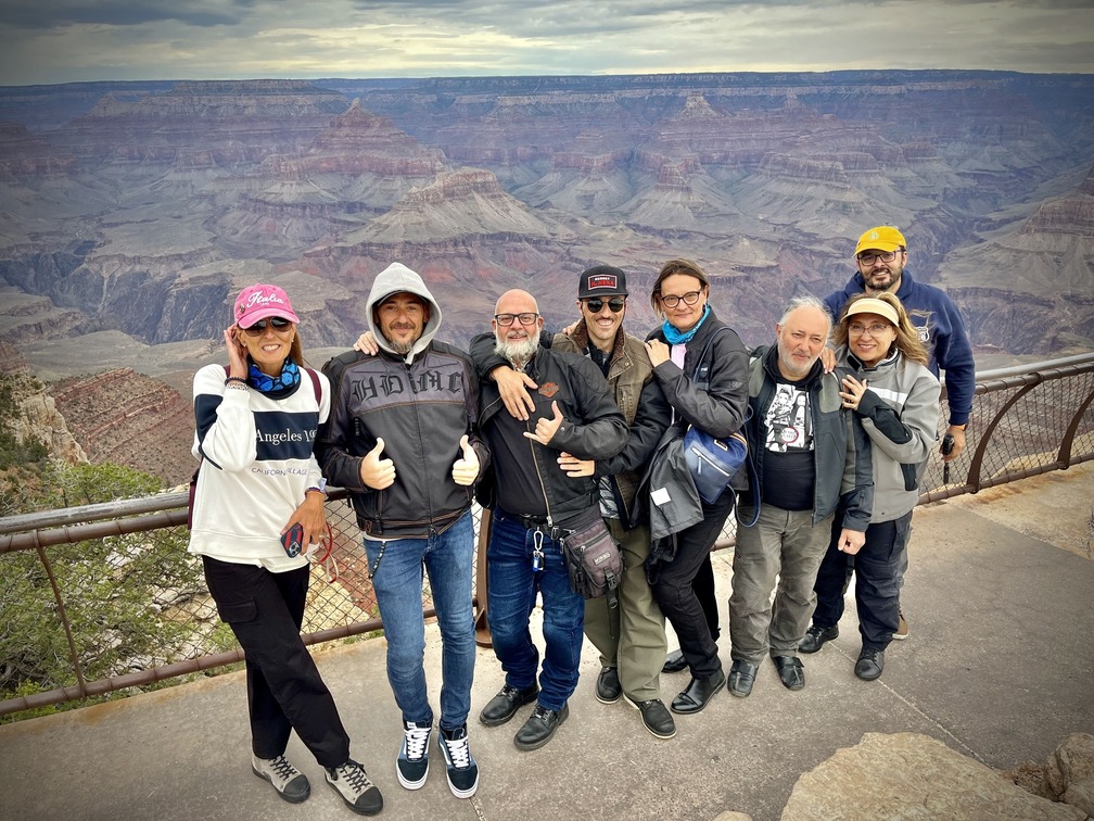 Grupo Route 66 Experience en el Gran Canyon