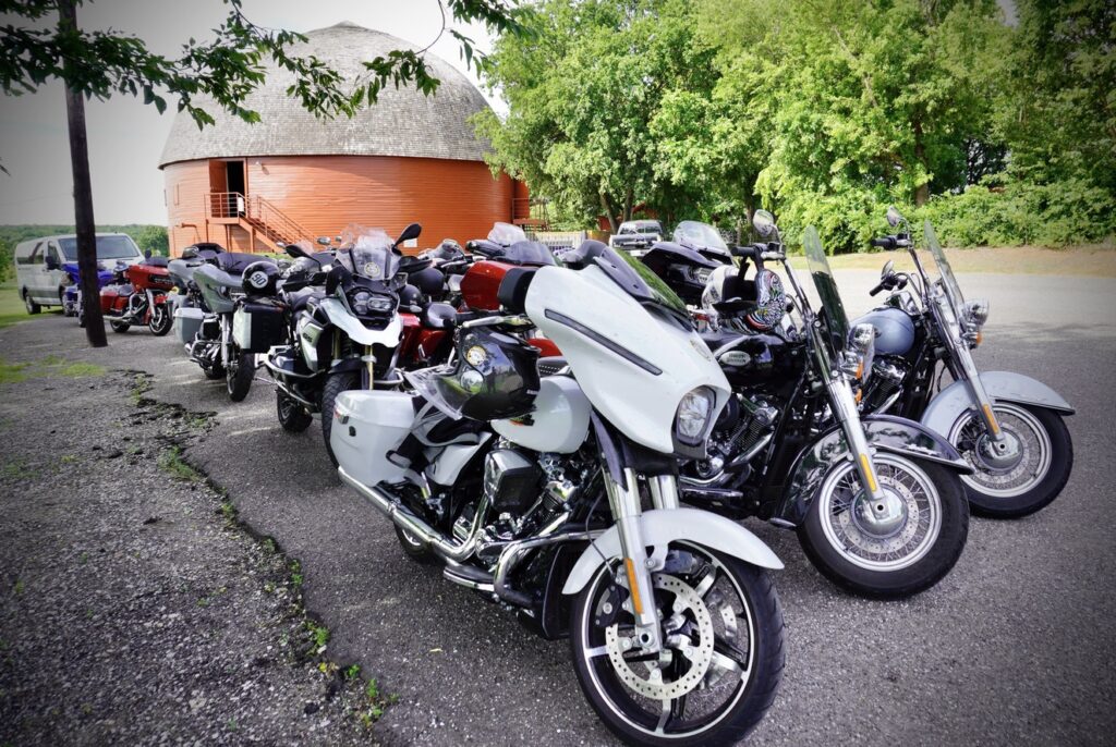 Route 66 en moto, Arcadia Round Barn