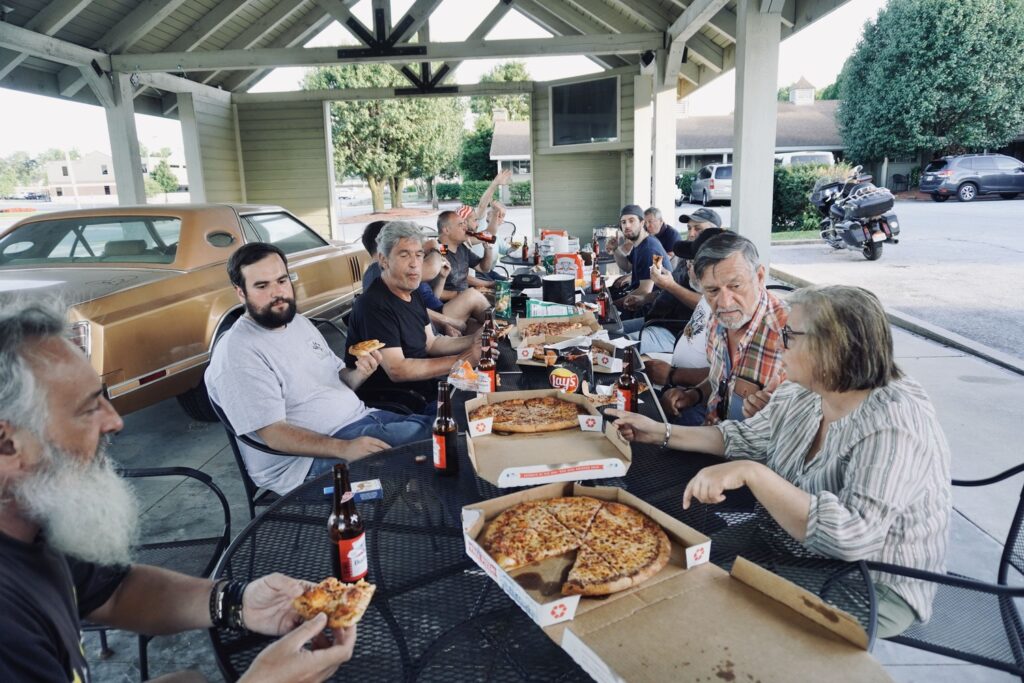 Cena en Rail Haven, Springfield, MO