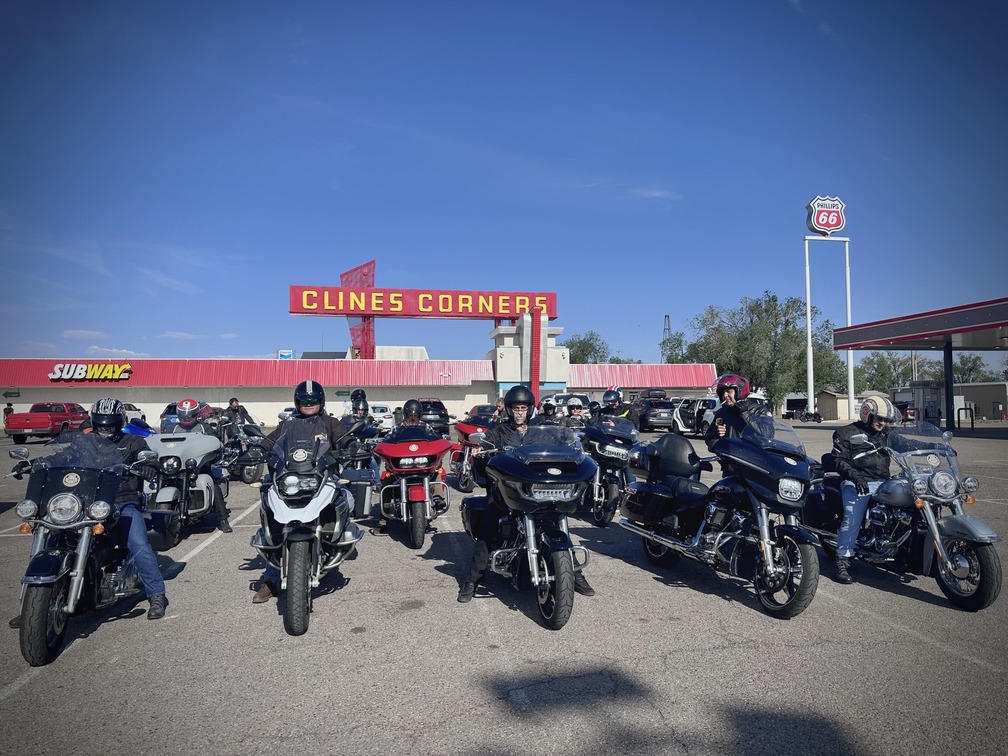 Route 66 en moto. Clines Corners