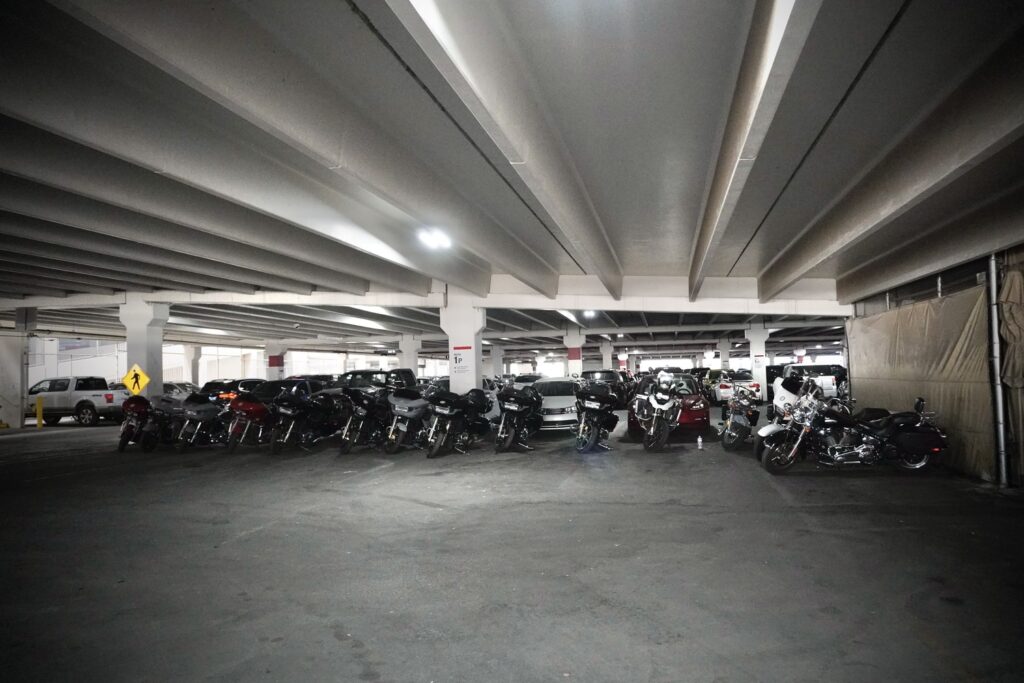 Route 66 en moto. Parking hotel Las Vegas