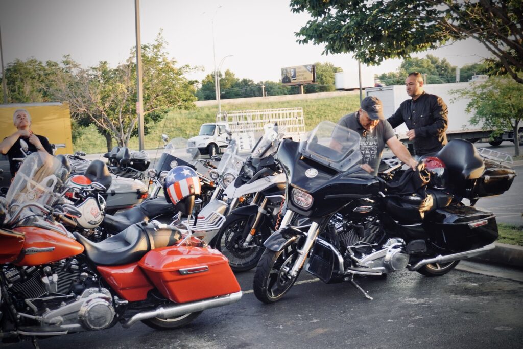 Route 66 en moto, Preparación para salir en Tulsa