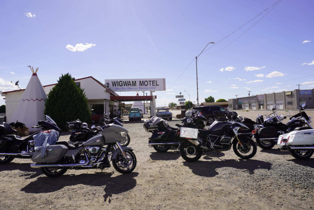 Route 66 en moto. Wigwam Motel, AZ