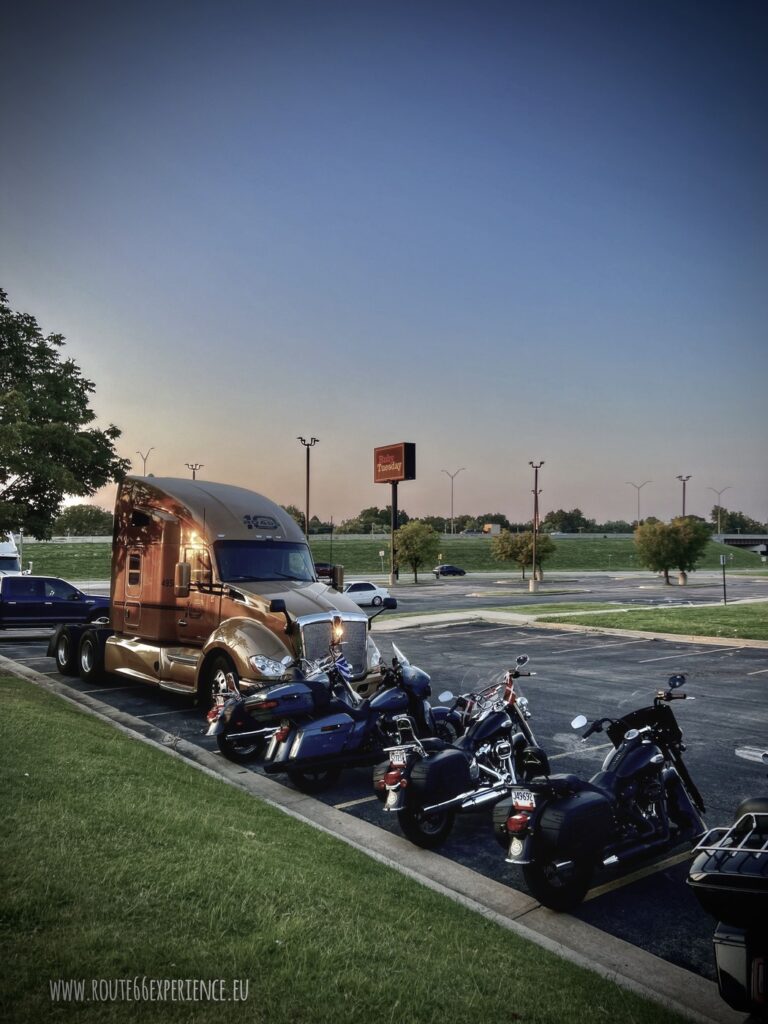 Viaje en moto por EEUU, Best Western Plus Tulsa Inn & Suites