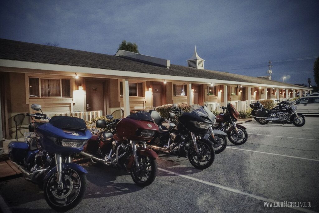 Viaje en moto por EEUU, Best Western Route 66 Rail Haven, Springfield, Missouri