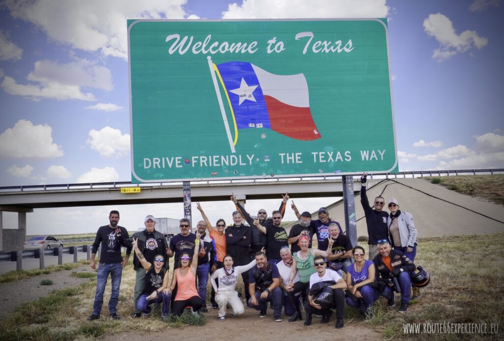 Viaje en moto por EEUU, Cartel bienvenida Texas