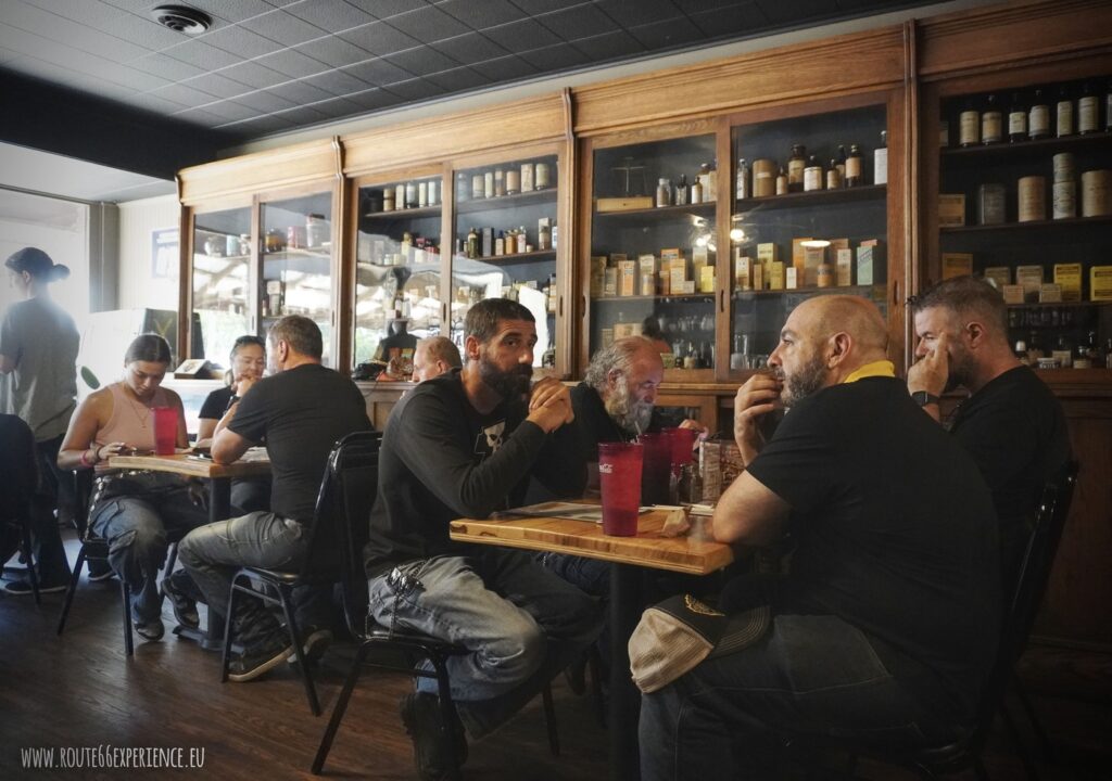 Doc´s Soda Fountain, Girard, IL