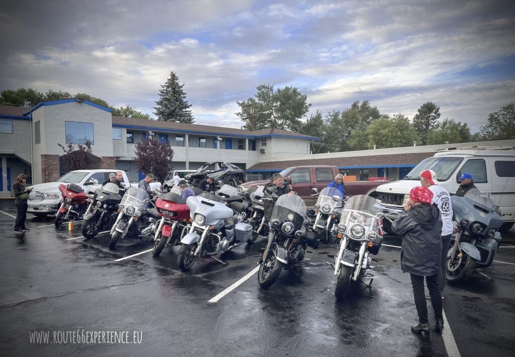 Viaje en moto por EEUU, salida del hotel en Williams, AZ