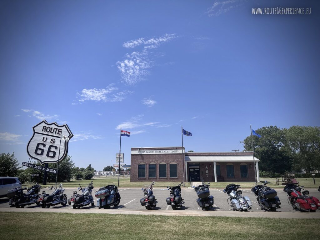 Viaje en moto, National Rt 66 and Transportation Museum